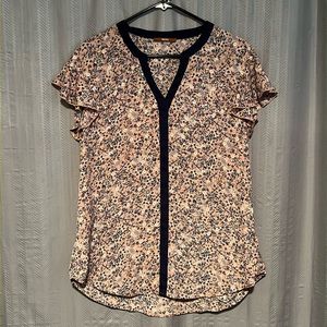 Gaharu Floral Top